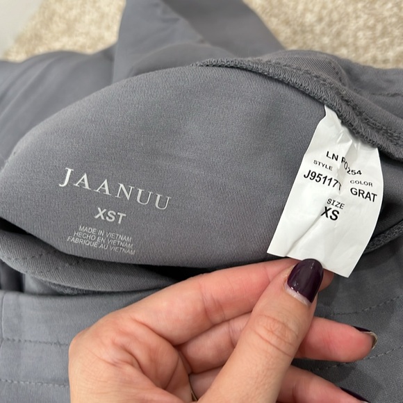 NWT JAANUU 10 pocket joggers. Gray - Picture 3 of 4